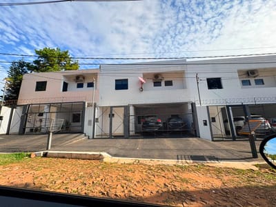 VENDO DUPLEX EN FERNANDO DE LA MORA ZONA SUR 