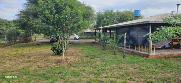 Hermosa casa familiar en venta - Loma Plata