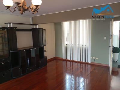 DEPARTAMENTO EN VENTA EN SAN ISIDRO – ZONA CORPAC Ref 859 
