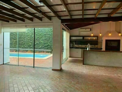 VENDO PROPIEDAD EN BO LAS MERCEDES 