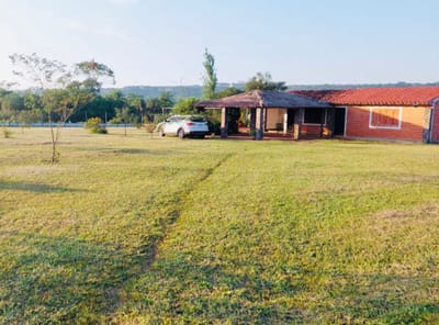 Casa mas 7 terrenos en Piribebuy