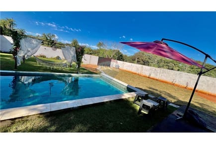 EN VENTA HERMOSA QUINTA EN ÑEMBY CAÑADITA
