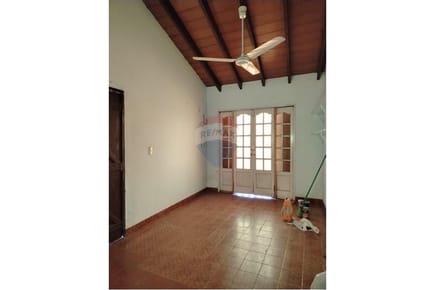 RESIDENCIA FAMILIAR EN SAN LORENZO