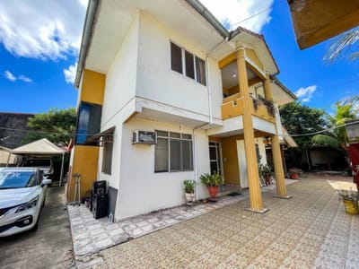 CASA EN VENTA BARRIO GUARACACHI 4TO ANILLO