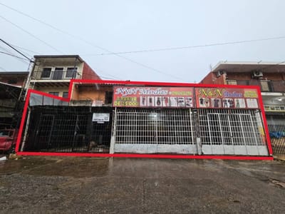 Vendo Interesante propiedad sobre Avda Artigas casi Molas Lopez