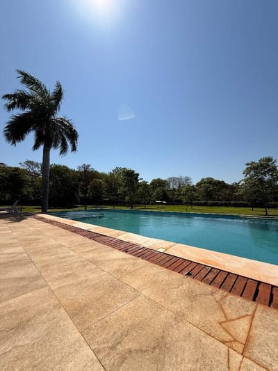 Casa de lujo en venta – Mariano Roque Alonso, Barrio Cerrado Surubi’i