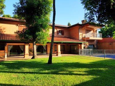 ✨ Alquilo Residencia de Lujo – Recoleta, Asunción ✨