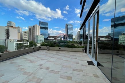Se vende oficina en SkyPark