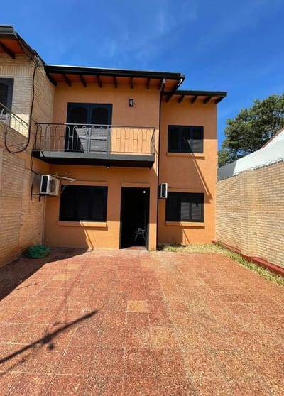 VENDO DUPLEX 3 DORM ZONA FUENTE SHOPPING - SAN LORENZO
