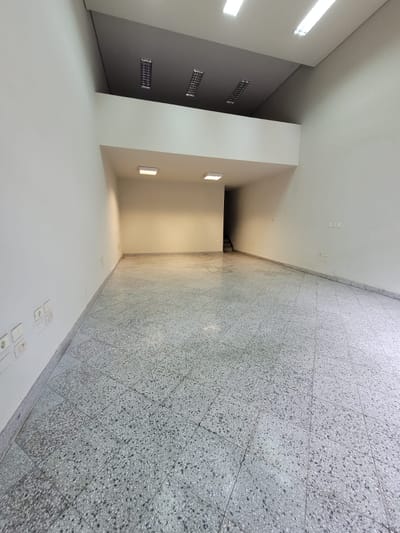 Tu Negocio en Asuncion, SALON en alquiler 