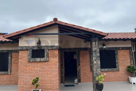Vendo casa en Ñemby
