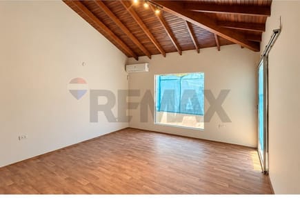 Local Comercial - Alquiler - Ycuá Satí, Asunción, Paraguay, Gran oportunidad!
