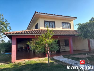 CASA AMPLIA DE 6 DORMITORIOS EN VENTA 