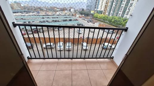 Tv/ Depa En Piso 5, Con Balcón, 3 Dorm + 2 Baños, En Condominio C/ Tiendas