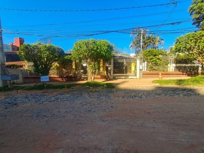 Casa 3 dorm. en esquina | Virgen de Fátima