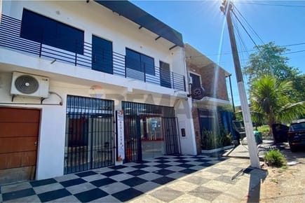 Vendo en Lambare Hermosa Residencia