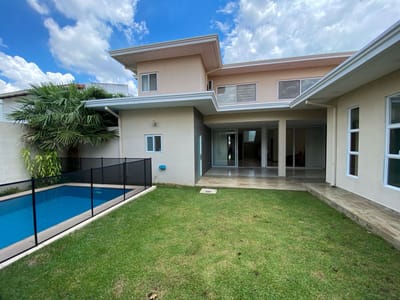 CASA EN VENTA - SC LA VIEJA (URUBO)