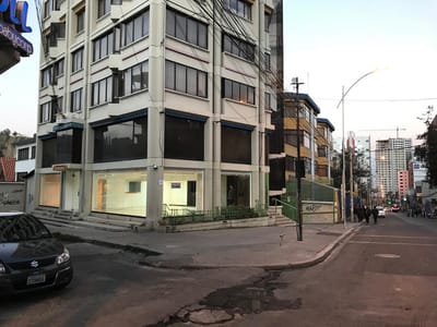 LOCAL COMERCIAL, UBICACIÓN ESTRATÉGICA