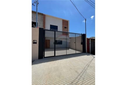 VENDO BUENISIMO DUPLEX SEMIAESTRENAR EN PALMA LOMA LUQUE 
