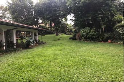 Residencia-Venta- Barrio Jara, Asunción