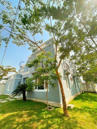 RESIDENCIA EN BARRIO CARMELITAS EN VENTA