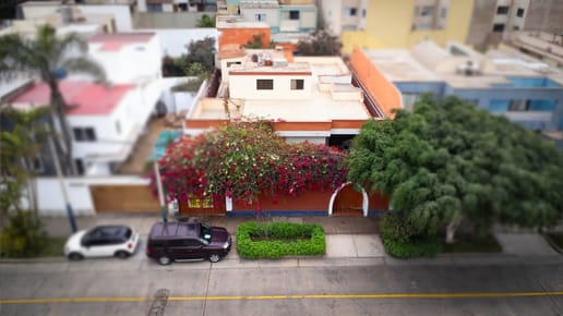 Casa en venta a precio de terreno