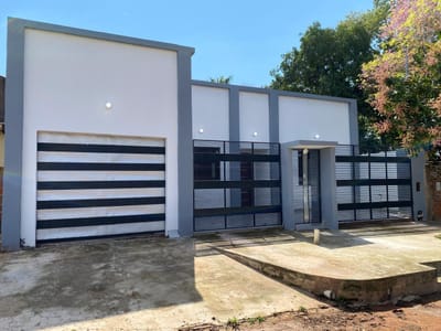 VENDO HERMOSA CASA EN CAPIATA A 3 CUADRAS DE LA RUTA 2