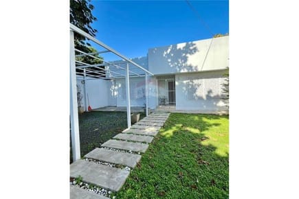 TERRENO CON CONSTRUCCIÓN PARA USO OFICINA