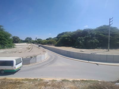Terreno En Venta - Via Evitamiento