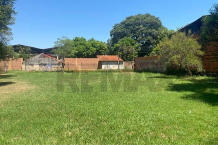 TERRENO AMPLIO LIMPIO ZONA PLAZA NORTE
