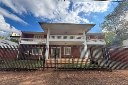 ALQUILO RESIDENCIA EN LAS LOMAS