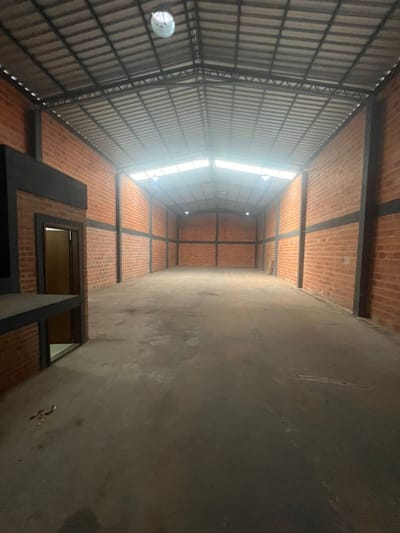 ALQUILO TINGLADO EN MARIANO ROQUE ALONSO – BARRIO CAACUPÉ MÍ