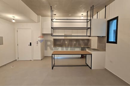EN VENTA DEPTO LAS MERCEDES - 209