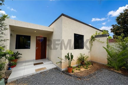 Duplex - Venta - Luque, Central, Paraguay