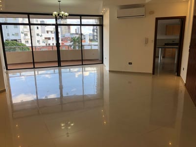 Amplio Departamento en Alquiler