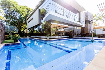 ALQUILER EN RESIDENCIA DE LUJO EN CONDOMINIO CERRADO LAS Piedras - Luque