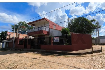 Casa en Venta en San Lorenzo, Paraguay