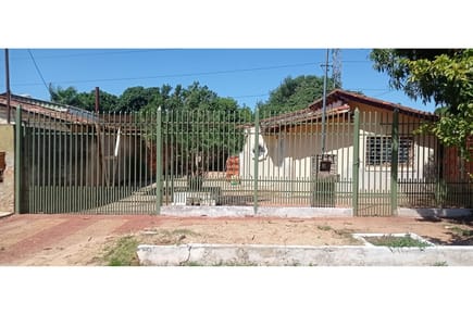 143025146-76
