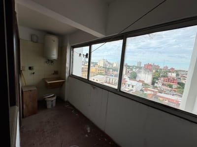 VENDO DEPARTAMENTO EN EL CENTRO - LA ENCARNACION
