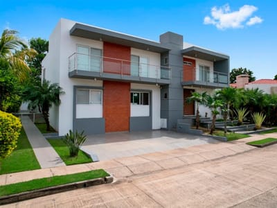 Casa en Venta  Urubó Garden