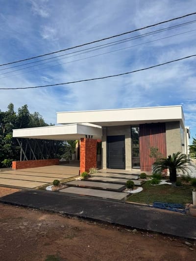 VENDO RESIDENCIA DE LUJO AMOBLADA FRENTE AL RÍO ACARAY HERNANDARIAS 