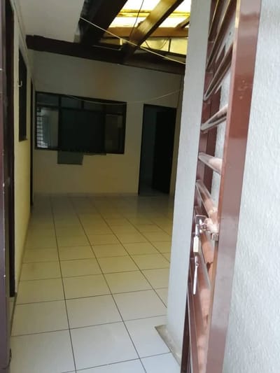 HERMOSO DPTO. INDEPENDIENTE EN PLENO CENTRO