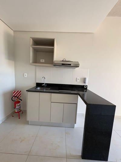 VENDO MONOAMBIENTE SEMIAMOBLADO EN KM12