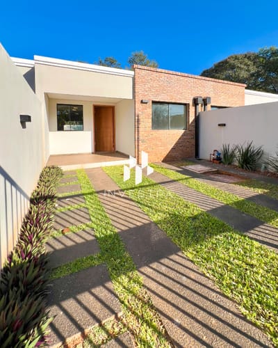 Dúplex de 2 habitaciones enLuque loma Merlo Luque