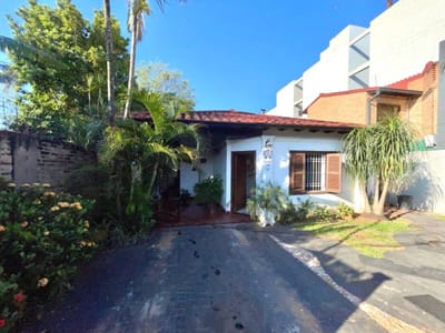  CASA EN ALQUILER, SAN LORENZO