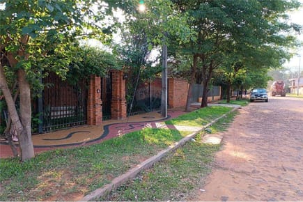Casa en venta en Luque, Tercer Barrio