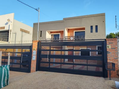 Dúplex con piscina a estrenar en Villa Elisa 