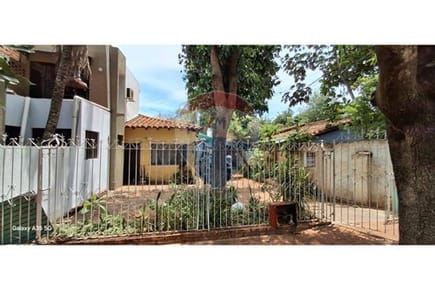 Vendo en Fernando de la mora propiedad