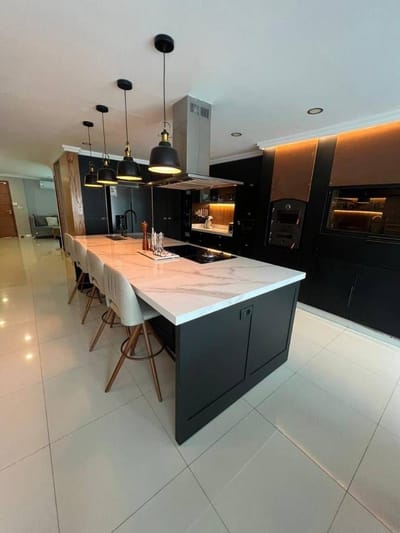 VENDO HERMOSO DUPLEX EN FDO DE LA MORA SONA NORTE