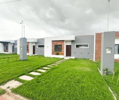 CASA EN VENTA, URBANIZACION  CERRADA, BANZER KM 8 1/2